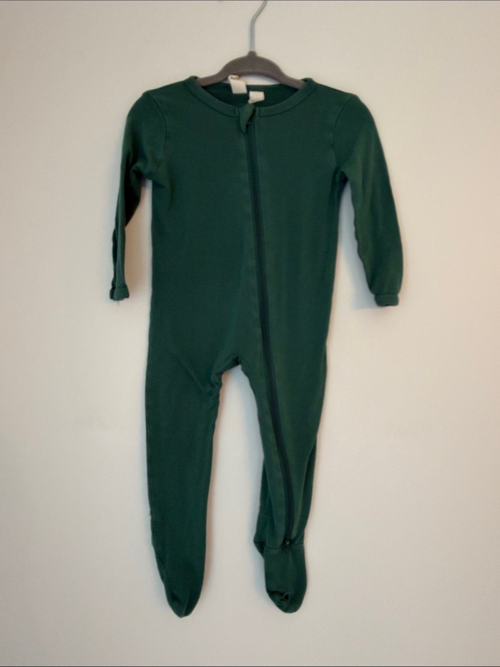 Kyte BABY Forest Green Pajamas Size 6-12months